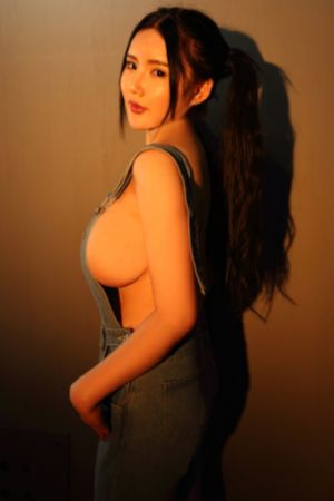 雪乳撞击岳娇喘呻吟_高清免费电视剧