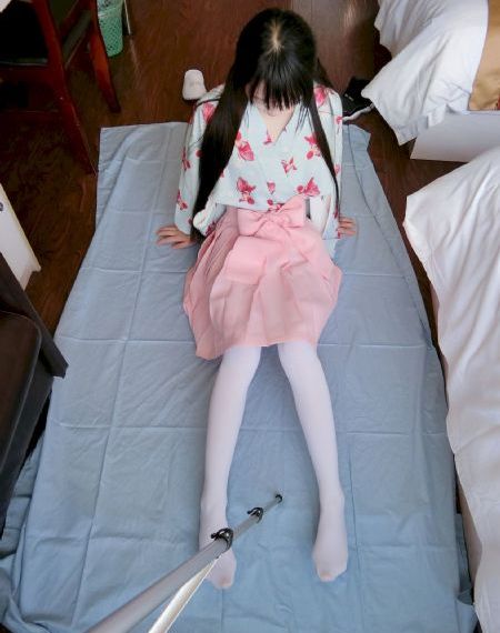 外面的野花再好也不如_高清手机在线观看