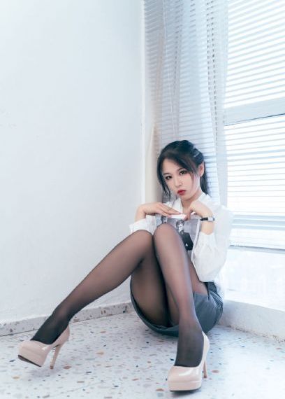 日本人妻av无码一区二_迅雷手机免费观看