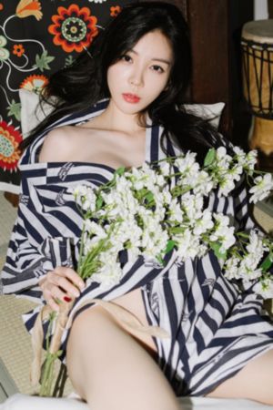 日韩视频欧美视频偷拍视频_1080P完整视频观看