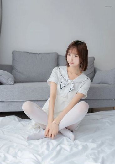 寡妇激情做爰呻吟_高清完整版