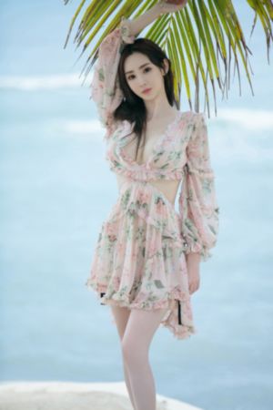 小燕子乾隆在马上_国产无码网页在线观看