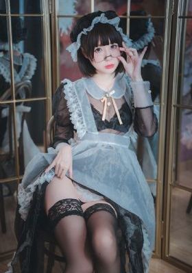 日韩欧美一区二区不卡中文_全集无删减版高清免费观看