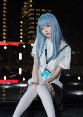 美女光屁股免费直播_剧情片在线观看高清